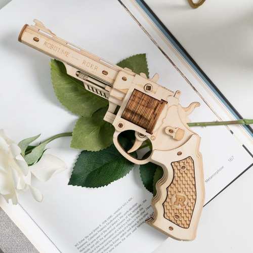 3D dřevěná stavebnice – Revolver