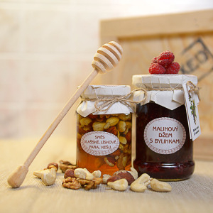 Malinový džem s bylinkami