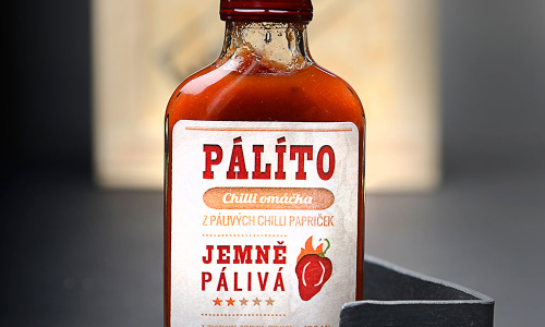 Jemně hřejivá Chilli omáčka Pálíto