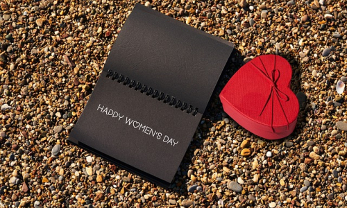 Jak originálně i tradičně oslavit MDŽ?