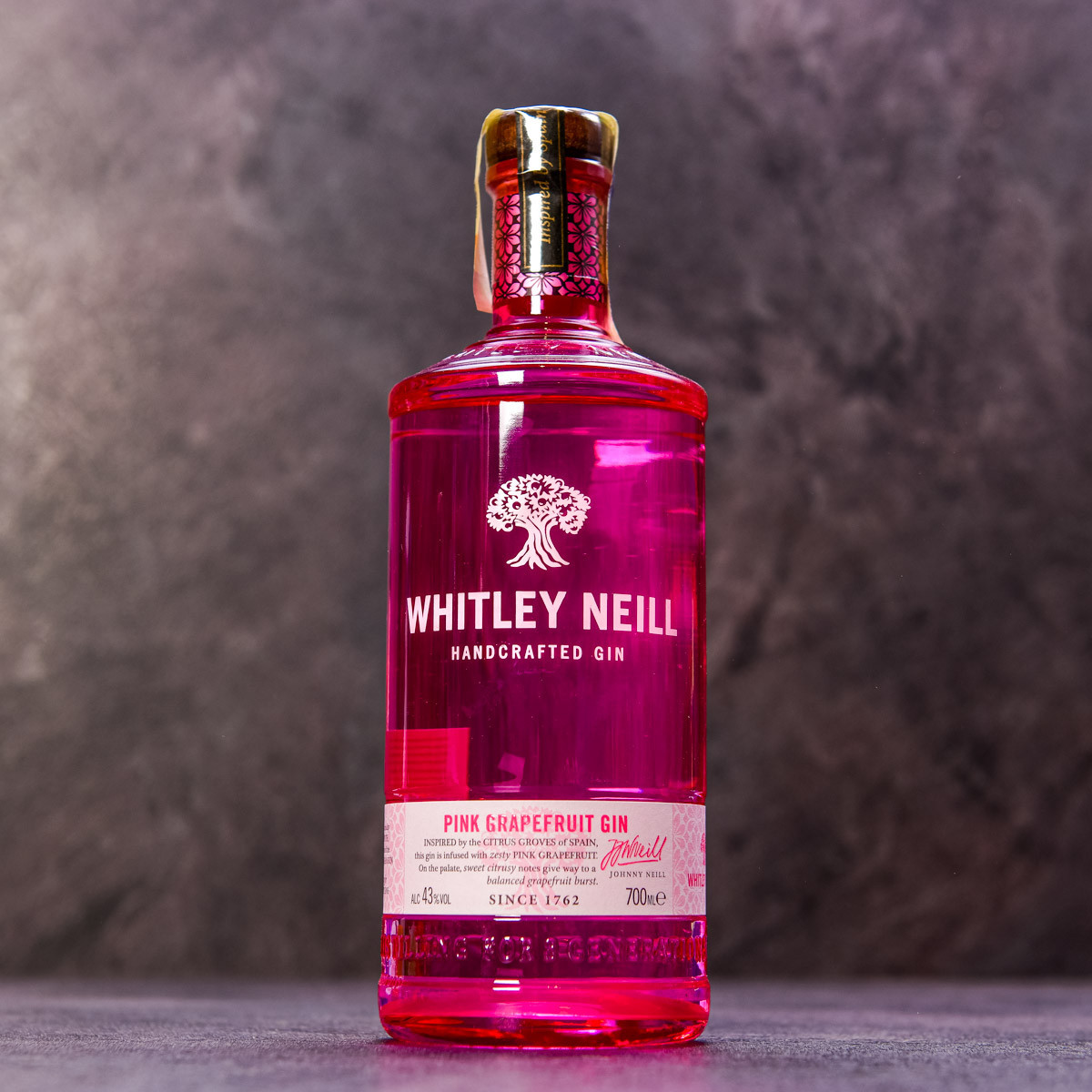 Whitley Neill „Pink Grapefruit” gin 43 % 0.70 l