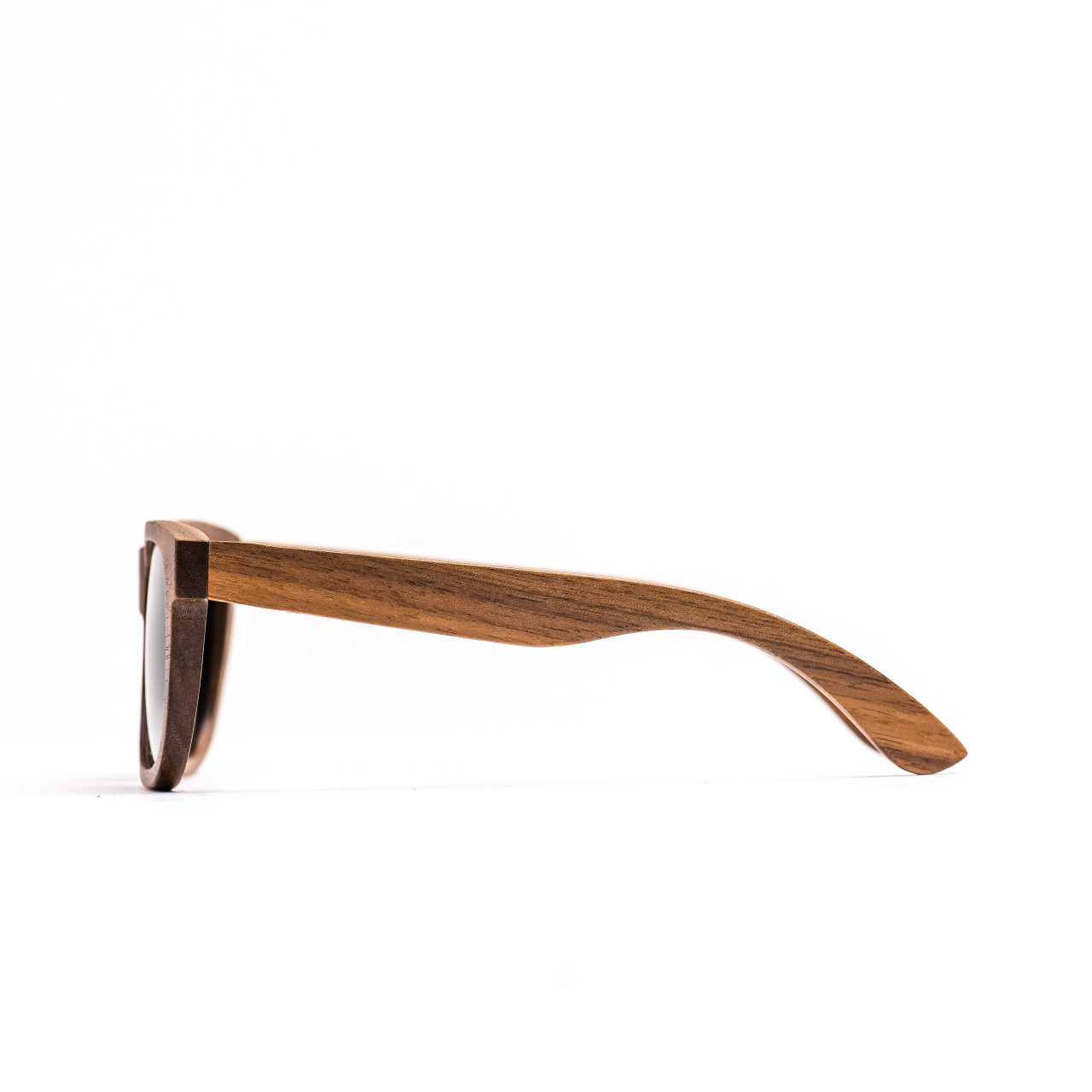 Brýle Wood – černé čočky + tmavý ořech s gravírováním