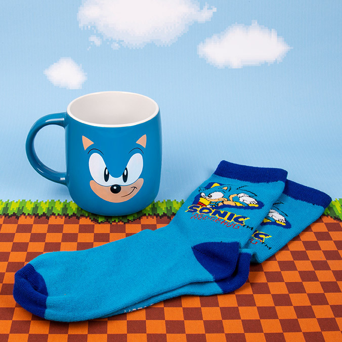 Sonic set hrnek a ponožky