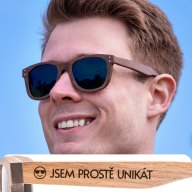 Brýle Wood – černé čočky + tmavý ořech s gravírováním