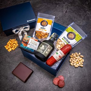 Giftboxeo dárkový box (royal blue) - S rumem Diplomatico