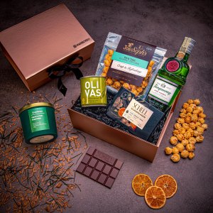 Giftboxeo dárkový box (rose gold) - Gin & Tonic