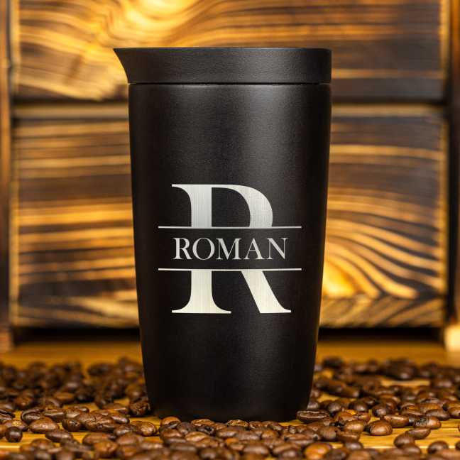 Termohrnek na kávu nebo čaj - černý