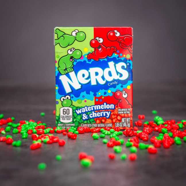 Křupavé bonbony Nerds s ovocnou příchutí 47 g