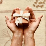 Dárek jako poděkování: 6 důvodů kdy a proč dávat 
