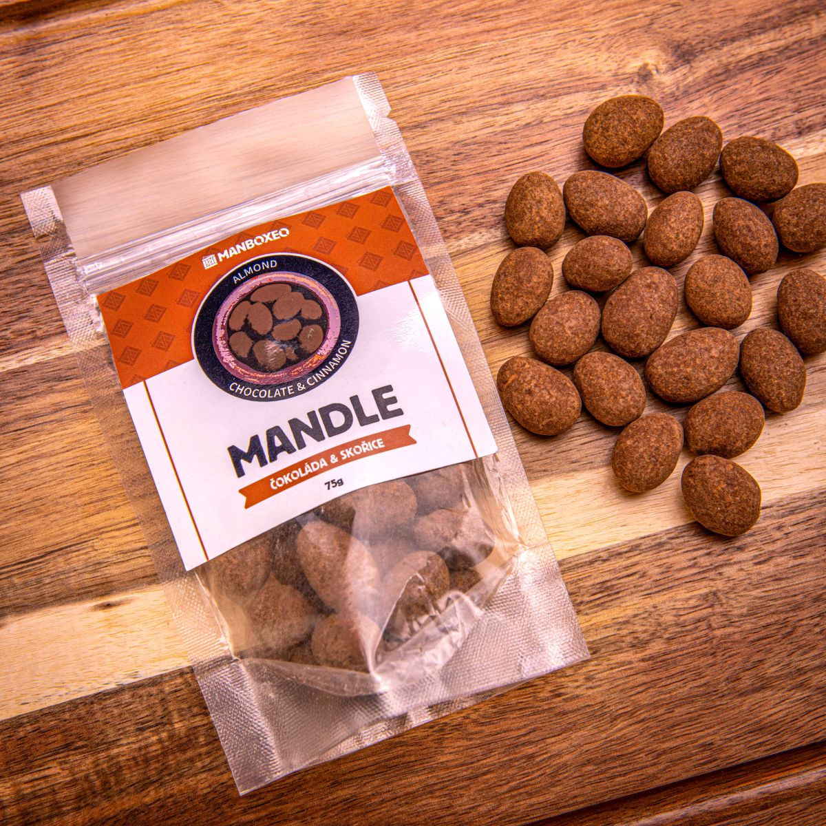 Čokoládové Mandle obalené ve Skořici 75g