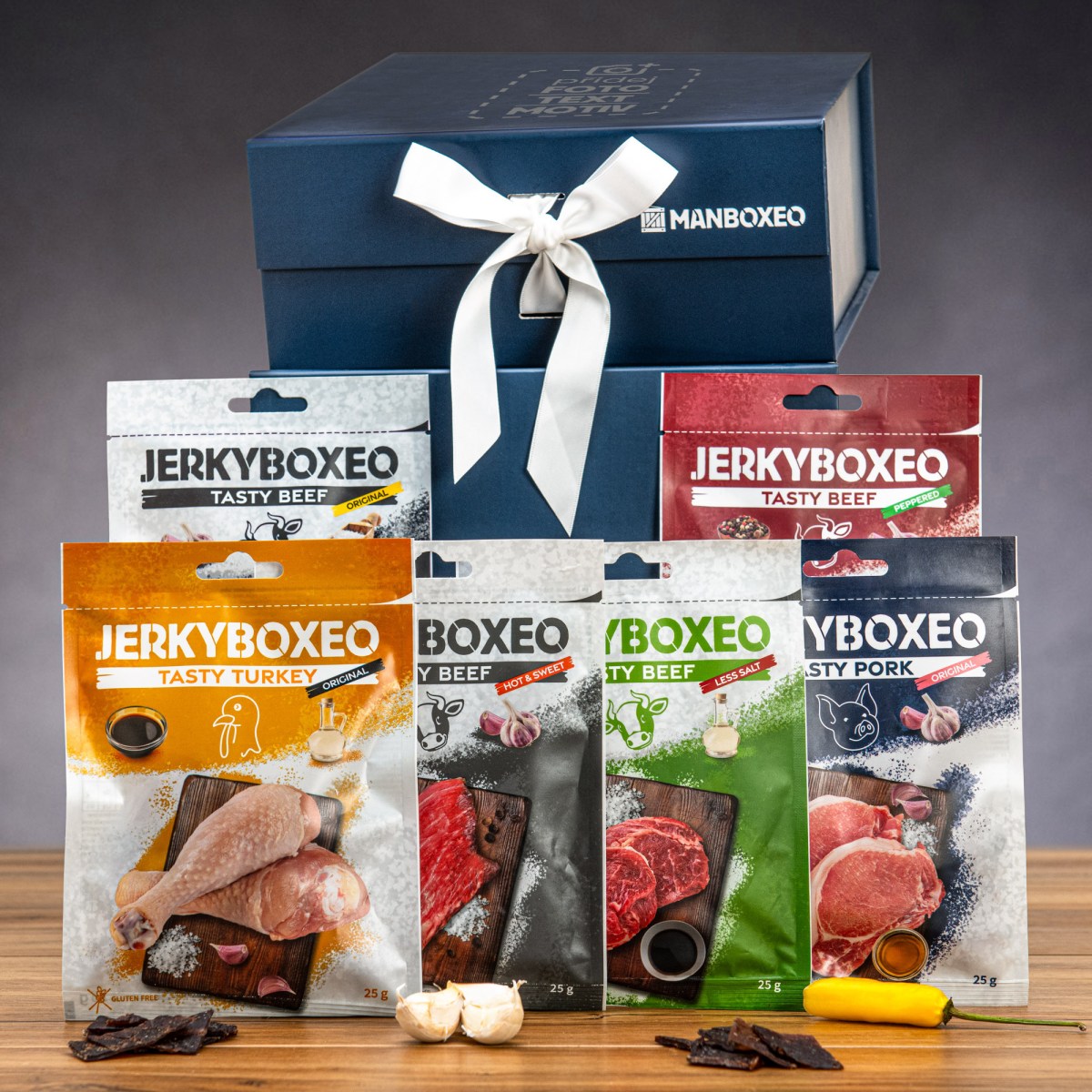 Luxusní dárkový box plný jerky (royal blue) | Dárek k narozeninám, svátku, výročí, vánocům pro muže | Dárkový koš, box, krabice, krabička, balení | dá