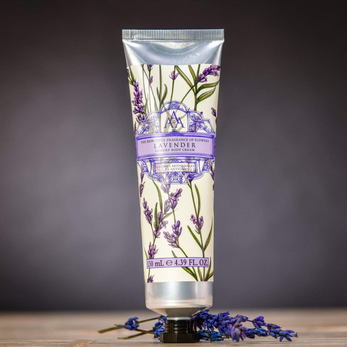 Hydratační tělový krém s vůní levandule 130 ml | Kosmetika pro ženy | Dárek pro ženy k narozeninám, svátku, výročí, vánocům | dárek k vánocům | dárek