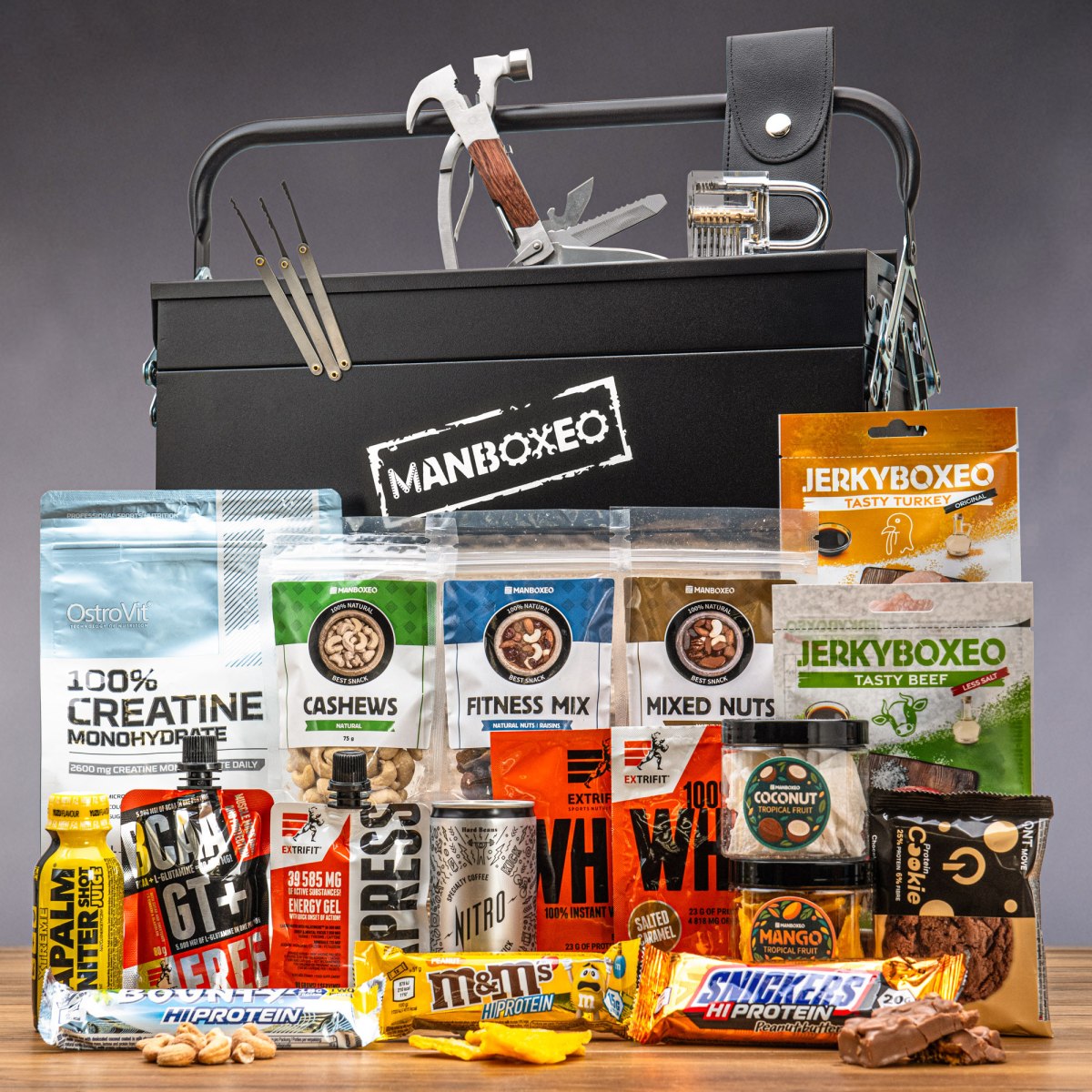 Toolboxeo pro fitkaře | Dárkový kufr na nářadí | Dárek pro muže, kutila, tátu, dědu | Dárek k narozeninám, výročí, vánocům | Dárkový koš, box | dárek