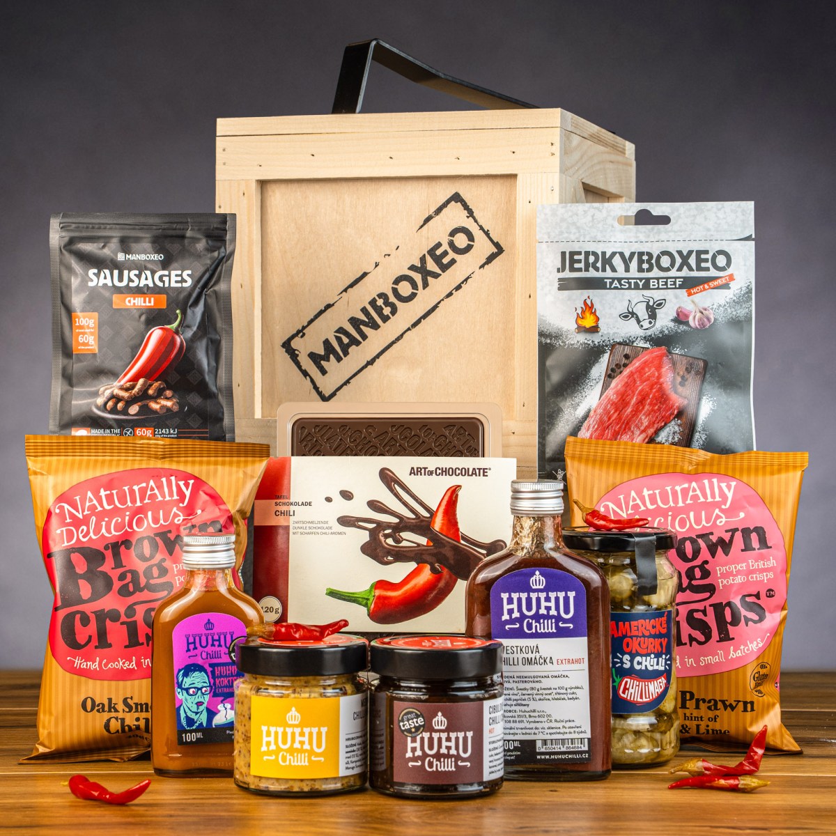 Manboxeo Bedna plná chilli | Dárková bedna s páčidlem | Dárek pro muže, tátu, otce, tatínka, přítele, dědu | Dárky pro muže | Bedna pro chlapa | Dárek