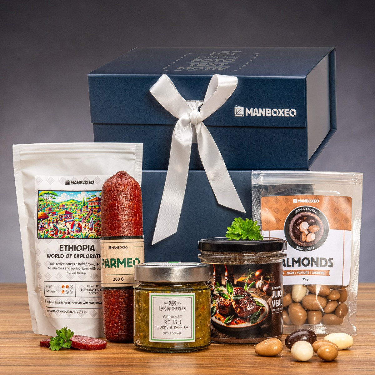 Luxusní dárkový box plný delikates (royal blue) | Dárek k narozeninám, svátku, výročí, vánocům pro muže | Dárkový koš, box, krabice, krabička, balení