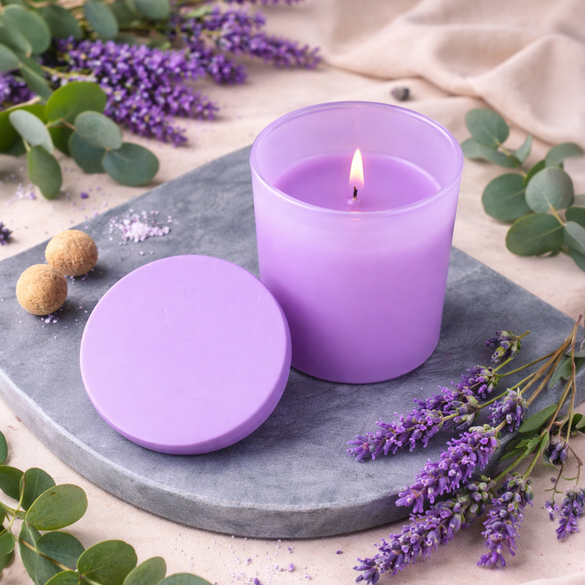 30% SLEVA Fialová vonná svíčka v krabičce 130g  - LAVENDER & EUCALYPTUS | Dárek k narozeninám, výročí svatby, den matek, svátku | Dárek pro ženu, mami