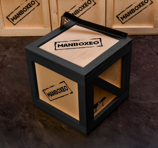 Levně Prázdná Manboxeo bedna s páčidlem černá – malá