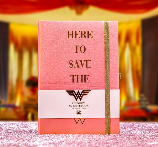 Levně Designový zápisník Wonder Woman