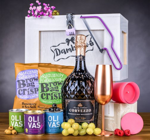 Levně Truhla pro královnu s Magnum proseccem