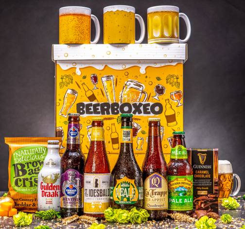 Levně Beerboxeo dárkové balení - Plné pivních speciálů PREMIUM s pivním Hrnkem