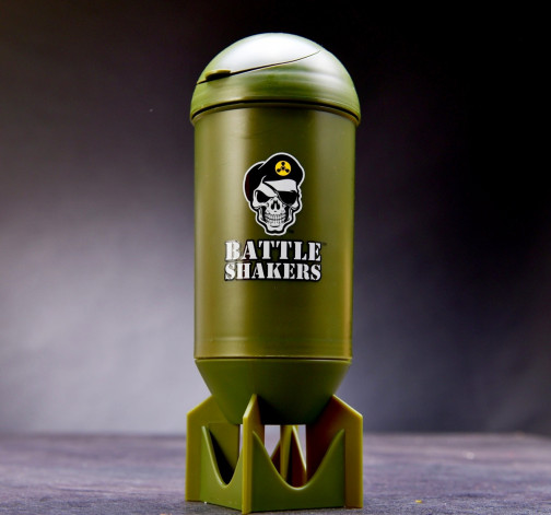 Levně Stylový shaker ve tvaru bomby 600 ml