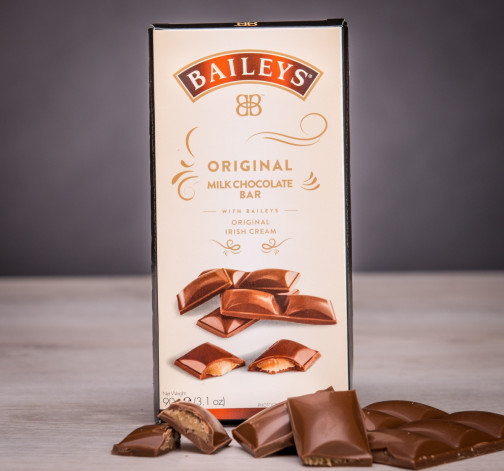 Levně Čokoláda plněná likérem Baileys 90 g
