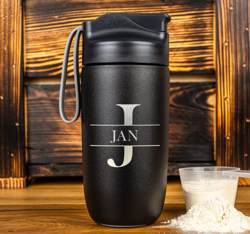 Levně Fitness shaker s gravírováním
