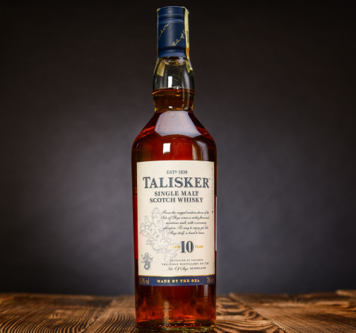 Levně Talisker Whisky 10y 45,8% 0,7 l (karton)